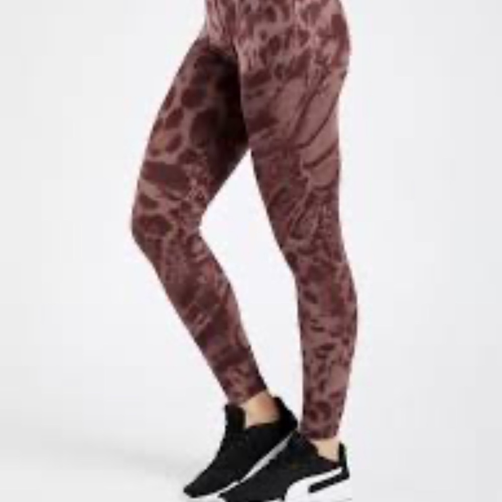 Nike One Luxe Leggings Womens S Maroon All In Leopard Printed.  Barely worn.